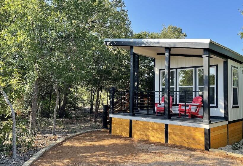 Outcast Landing   A Fisherman S Paradise