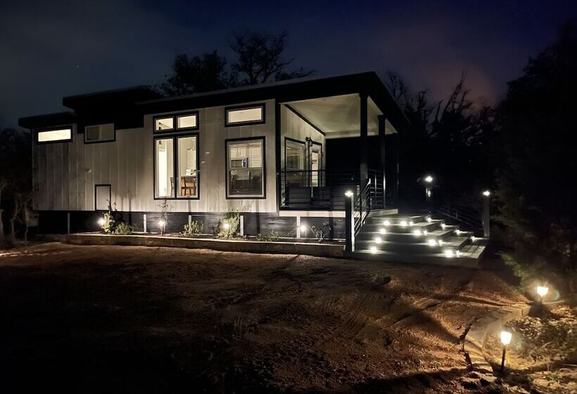 Outcast Landing   A Fisherman S Paradise