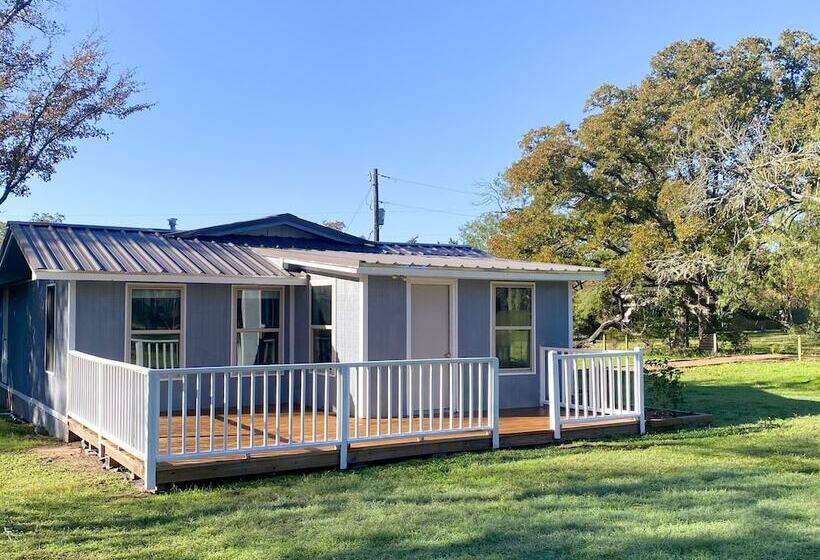 Outcast Landing   A Fisherman S Paradise