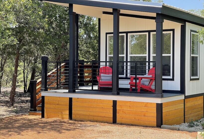 Outcast Landing   A Fisherman S Paradise