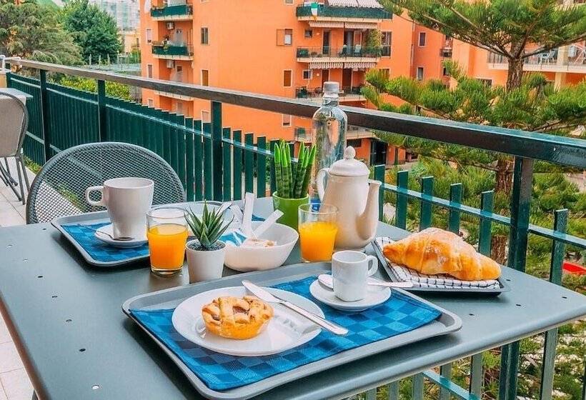 ペンション Sorrento Colors&suites