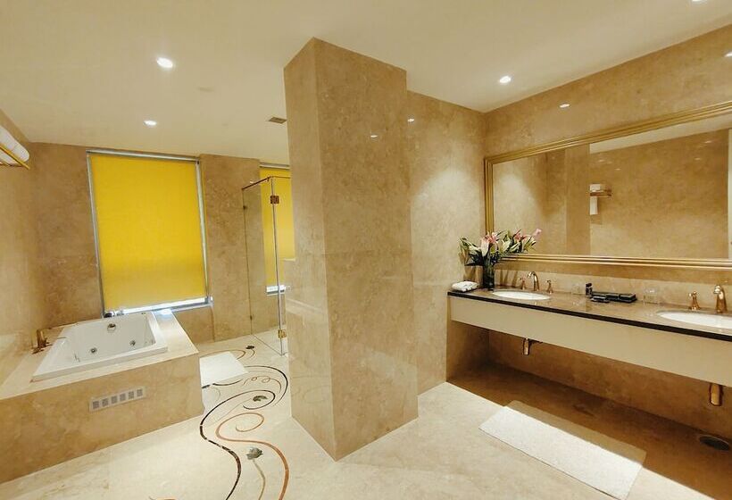 אתר נופש Kaldan Samudhra Palace