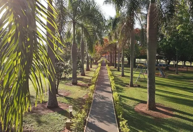 Santa Eliza Eco Resort