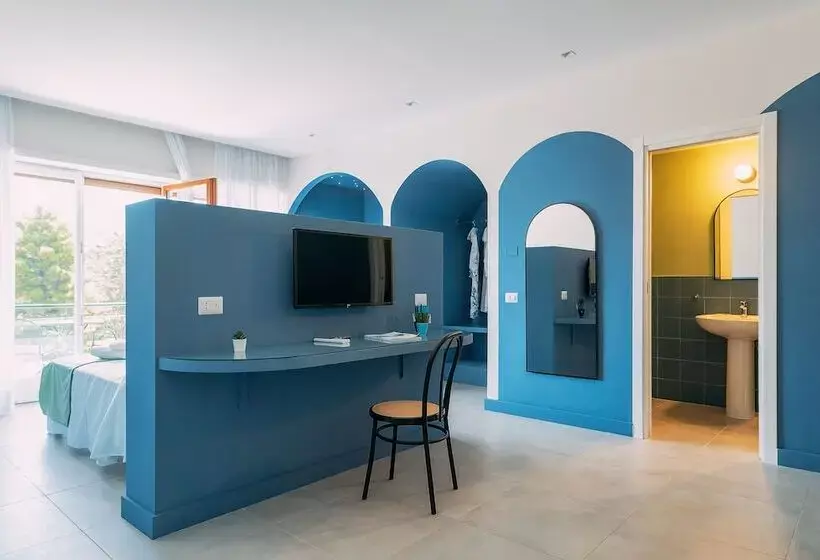 Sorrento Colors & Suites