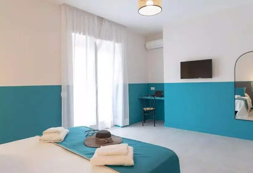 Sorrento Colors & Suites