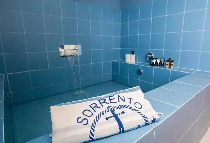 Sorrento Colors & Suites