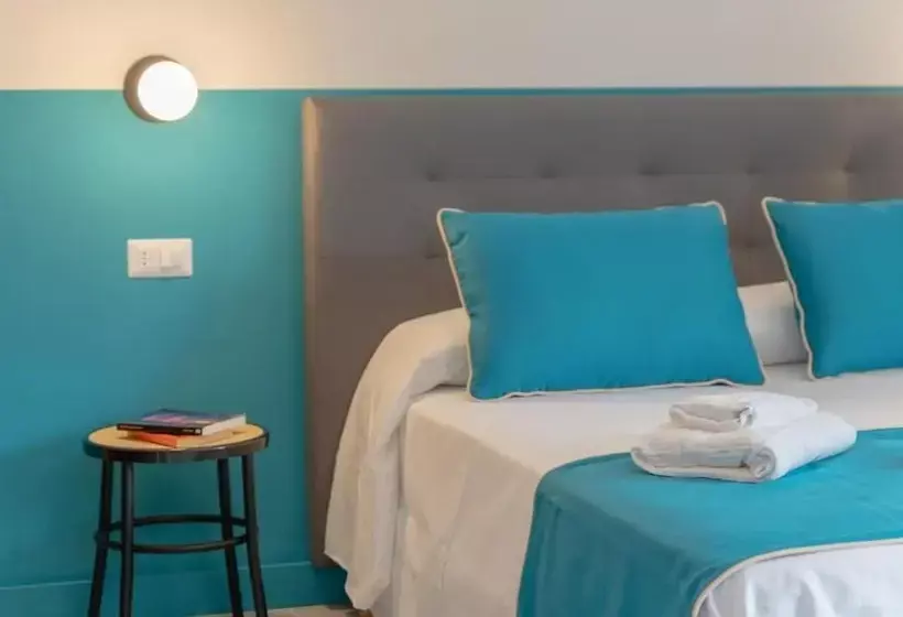 Sorrento Colors & Suites