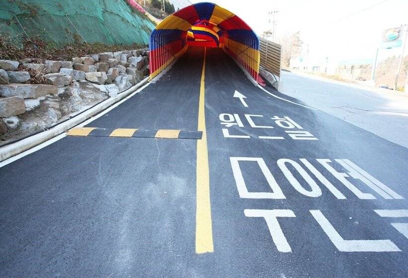 Wonju Wind Hill Self Checkin Motel