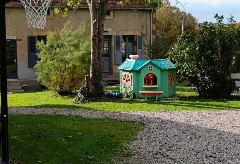 Aamiaismajoitus (B&B) Christine Scuflaire