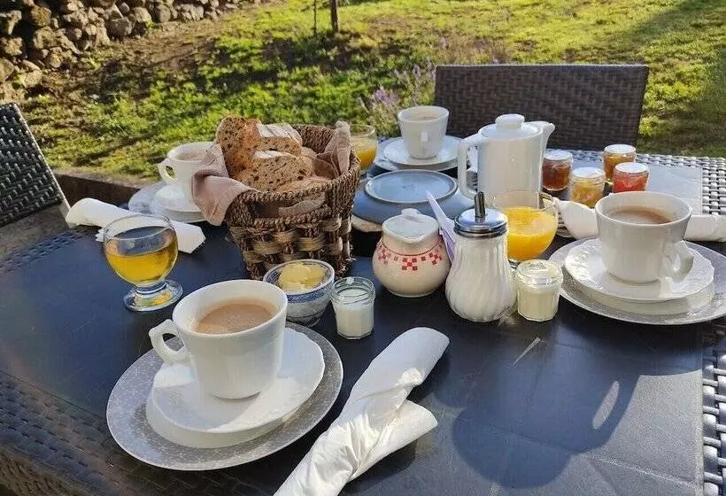 Aamiaismajoitus (B&B) Christine Scuflaire