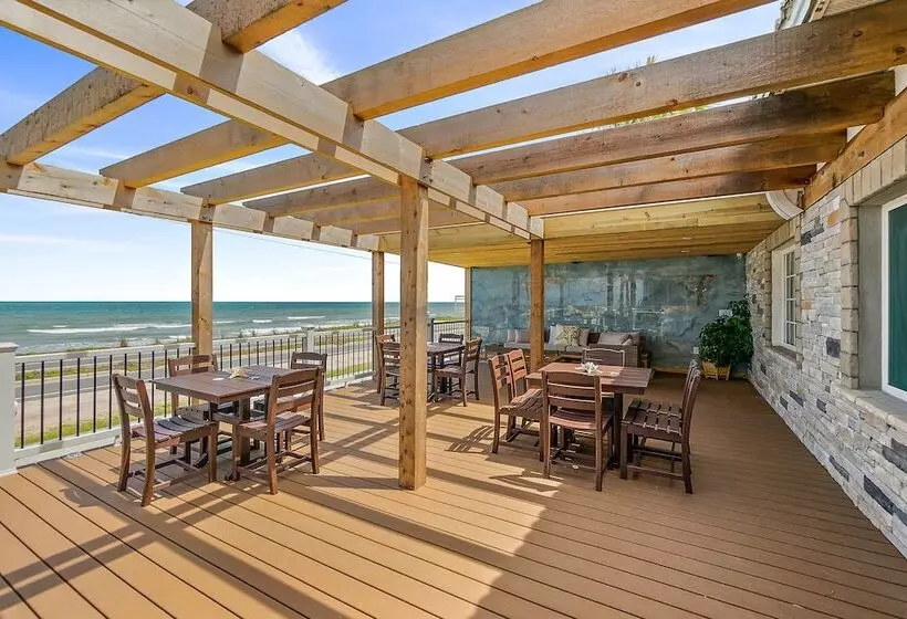 Golden Magnolia Resort & Spa