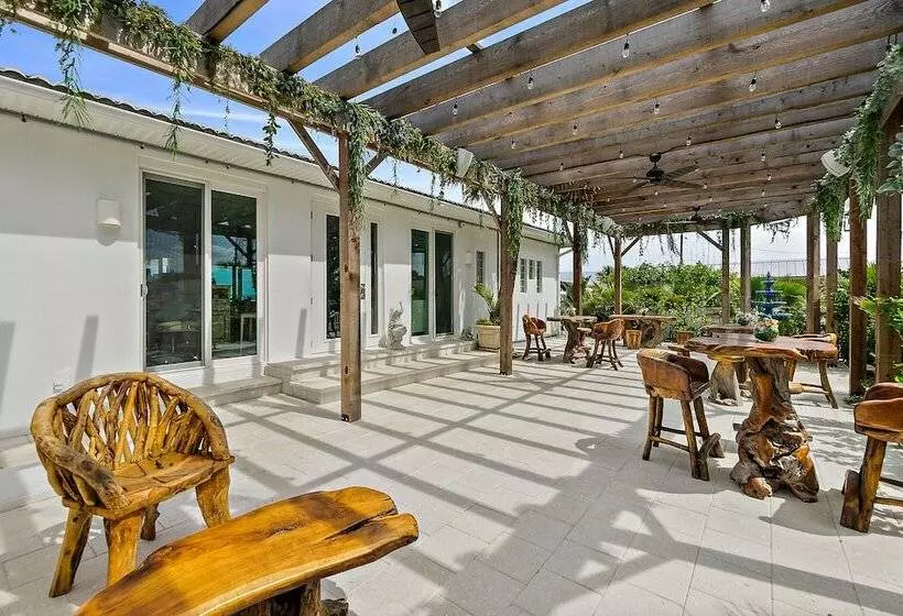 Golden Magnolia Resort & Spa