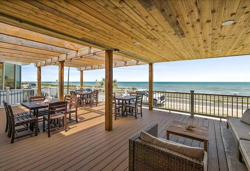 Golden Magnolia Resort & Spa