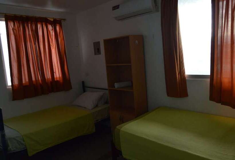 Hostal El Naufrago 2