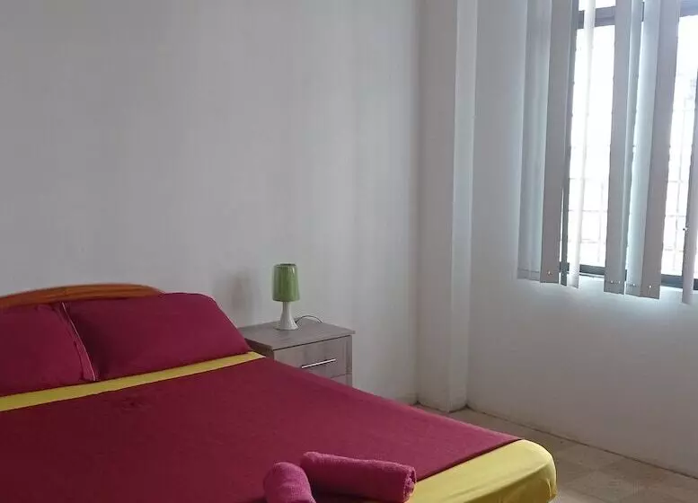 Hostal El Naufrago 2