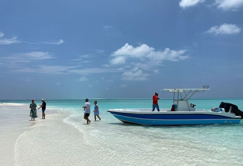 Blue Wave Hotel Maldives