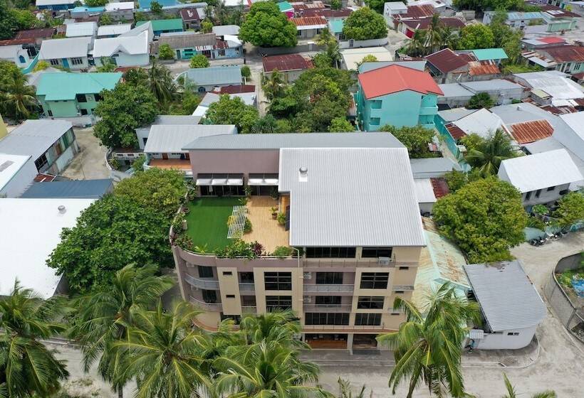 Blue Wave Hotel Maldives