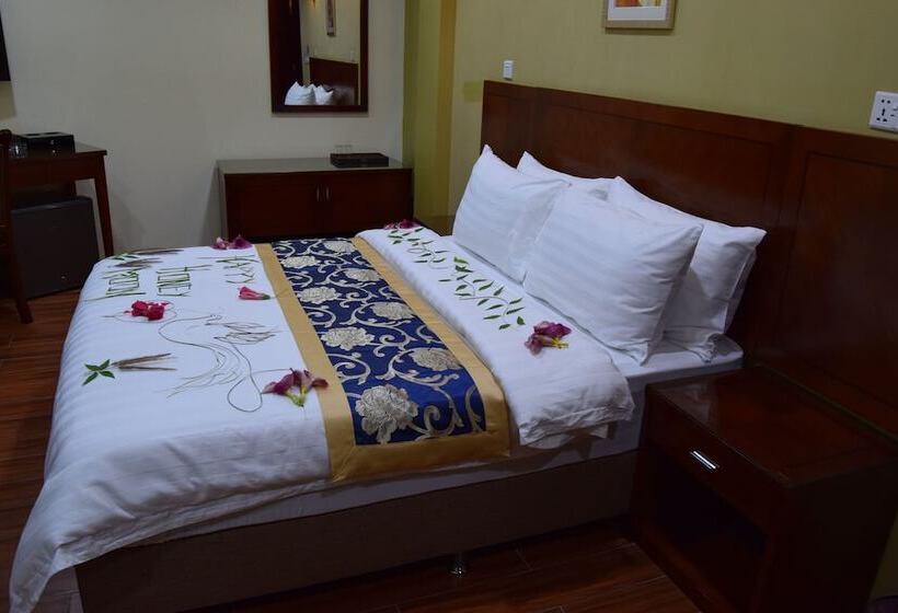 Blue Wave Hotel Maldives