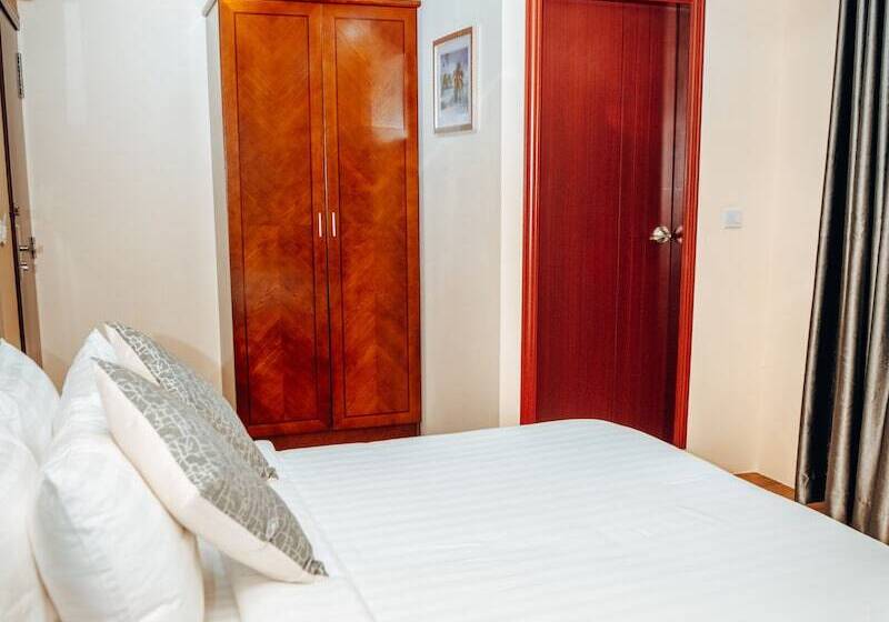 Blue Wave Hotel Maldives