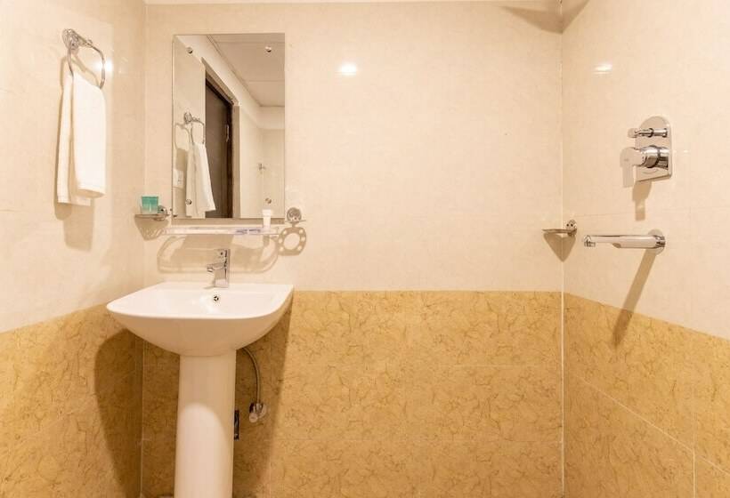 هتل Classic Plaza