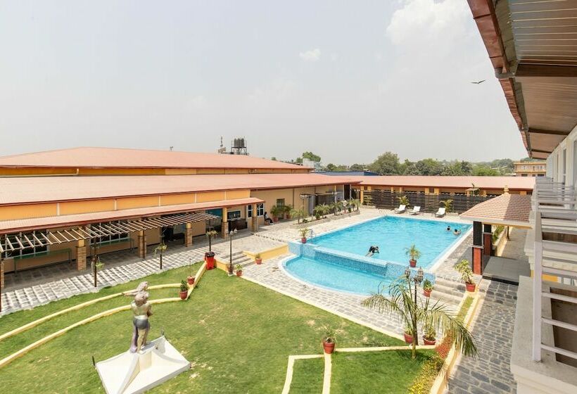 هتل Classic Plaza