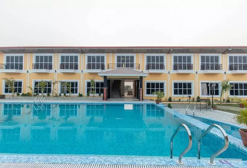 هتل Classic Plaza