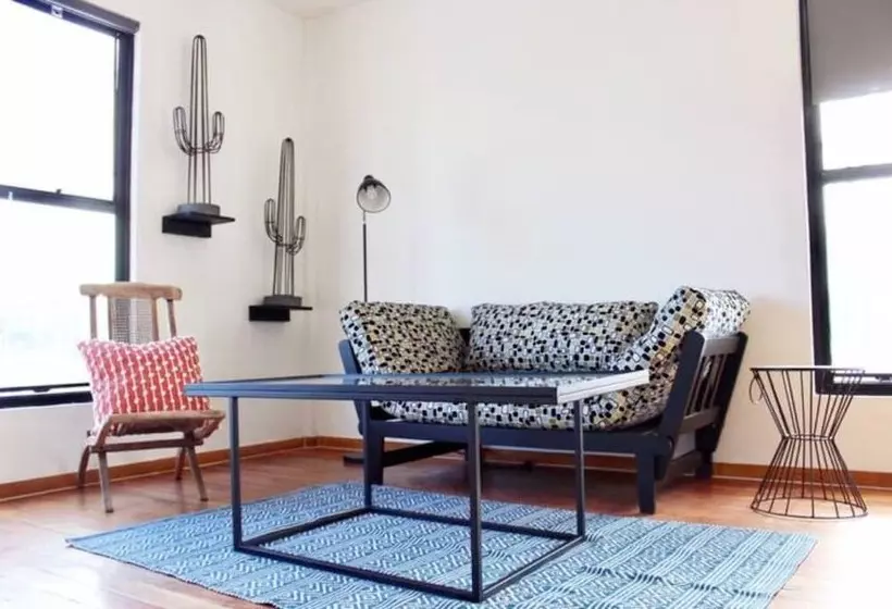 Hotelli Coyote Lofts