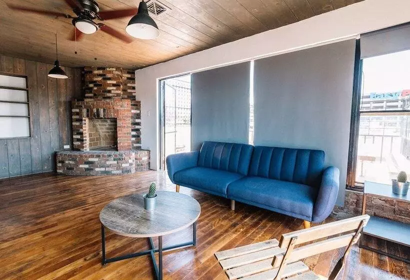 Hotelli Coyote Lofts