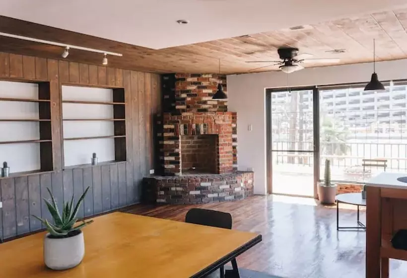 Hotelli Coyote Lofts