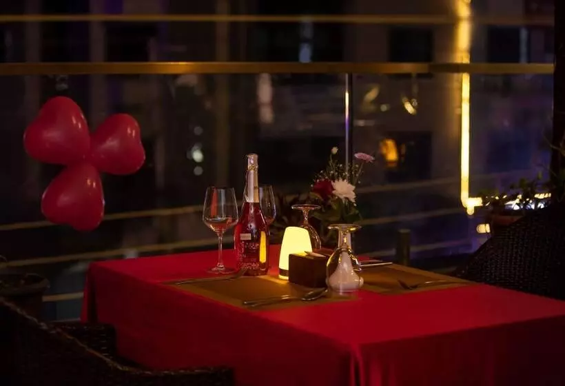 هتل Dream International