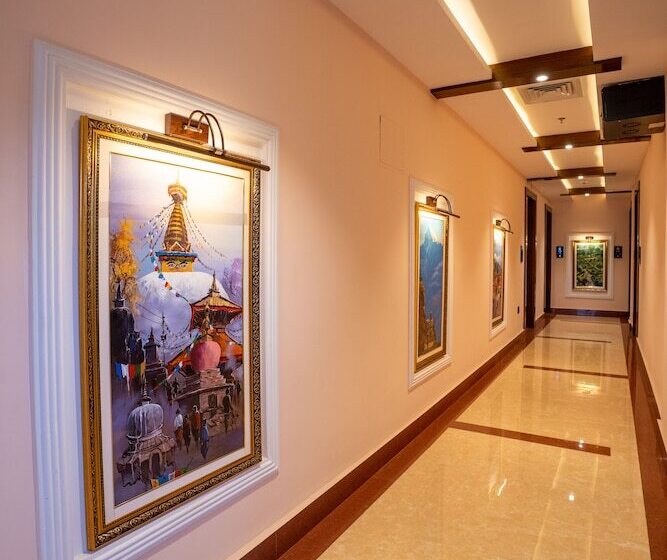 هتل Dream International