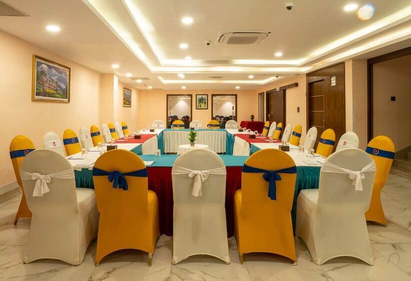 هتل Dream International