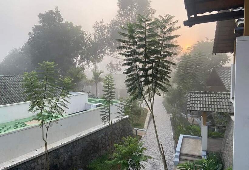 Hotel Great Trails Wayanad By Grt