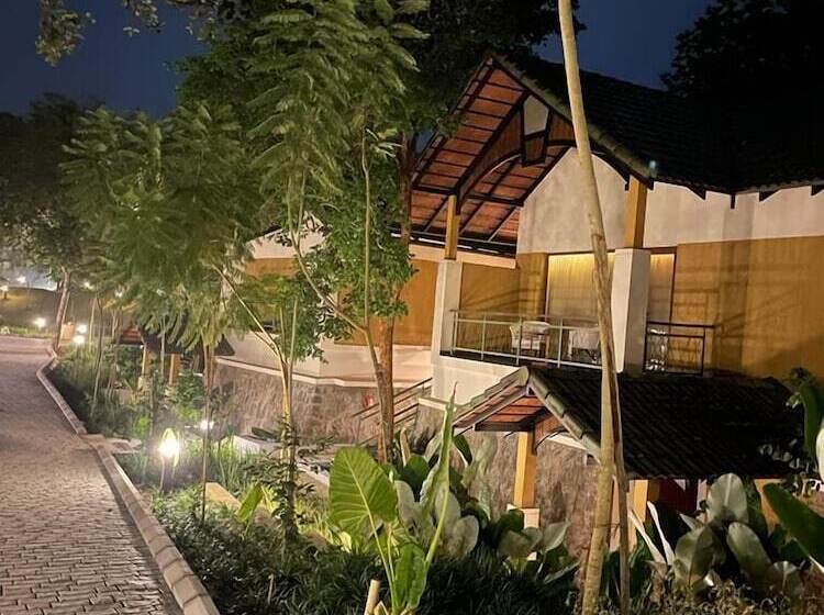 Hotel Great Trails Wayanad By Grt