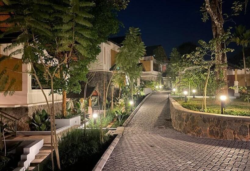 Hotel Great Trails Wayanad By Grt