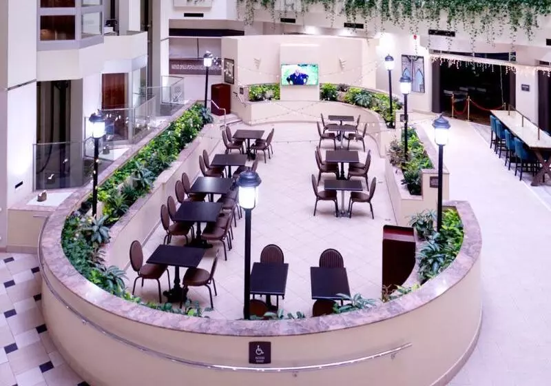 Hotelli Harmony Suites Secaucus Meadowlands