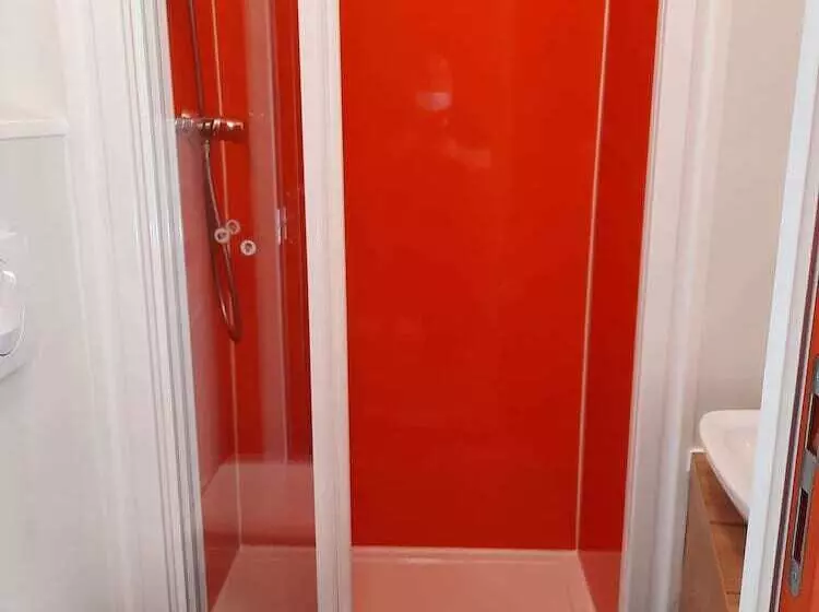 Hotelli Kyriad Direct Caen Nord   Memorial