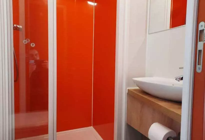 Hotelli Kyriad Direct Caen Nord   Memorial