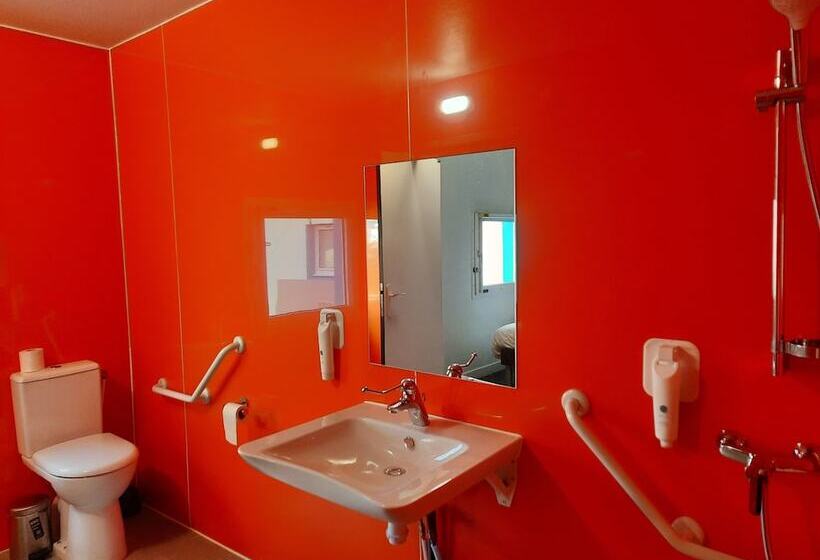 هتل Kyriad Direct Caen Nord Memorial