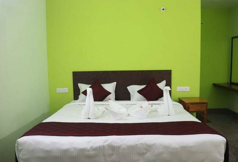 בית מלון כפרי Le Springlynn Residency