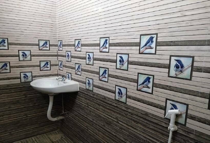 בית מלון כפרי Le Springlynn Residency