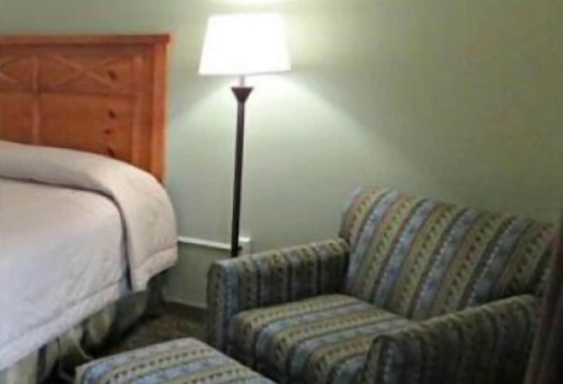 فندق Leelanau Sands Casino & Lodge