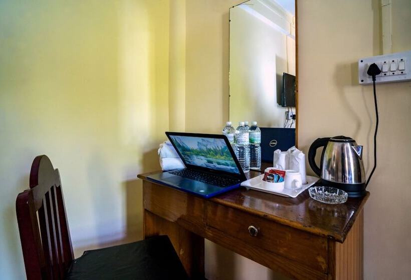 هتل Sernya M.g.marg