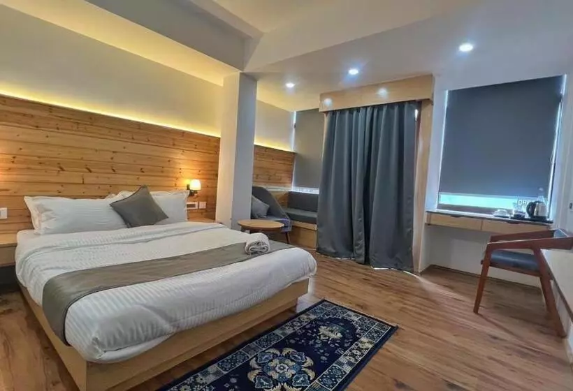 Hotel Sernya M.g.marg