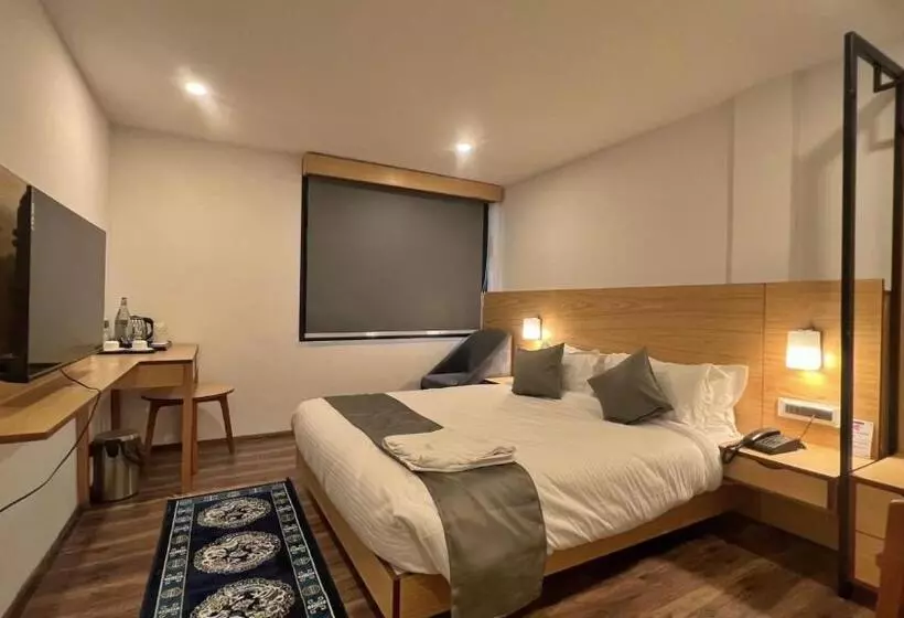Hotel Sernya M.g.marg