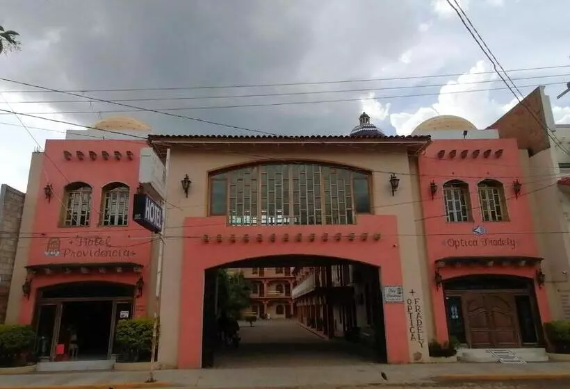 ホテル Providencia