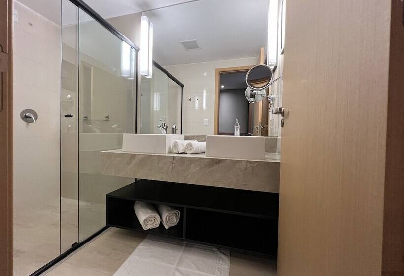 호텔 Qs Marista Stay And