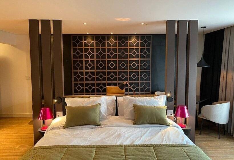 호텔 Qs Marista Stay And