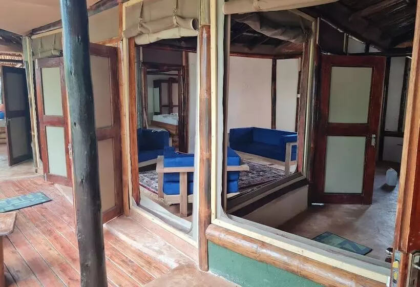 هتل Samburu Elephant Lodge