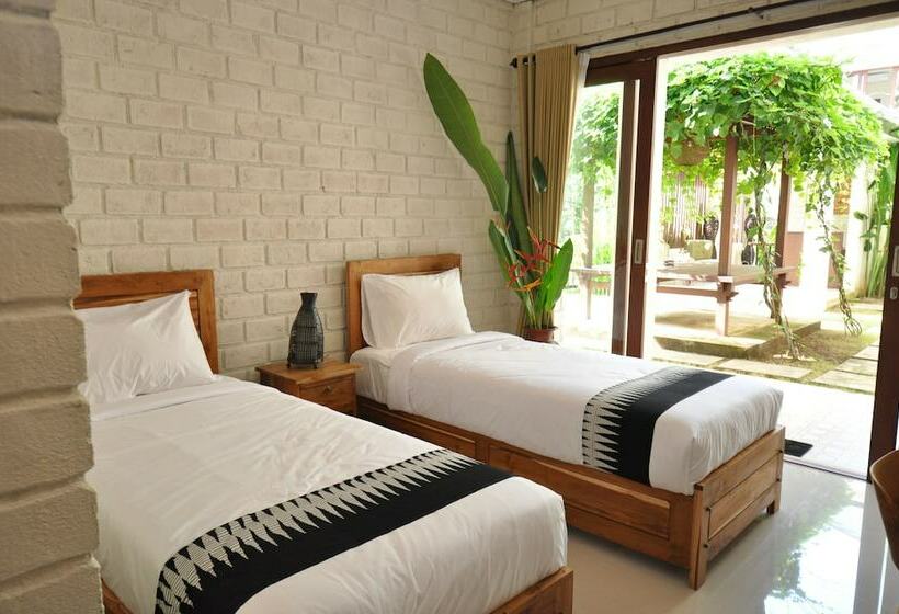 Szálloda The Lokal Penida